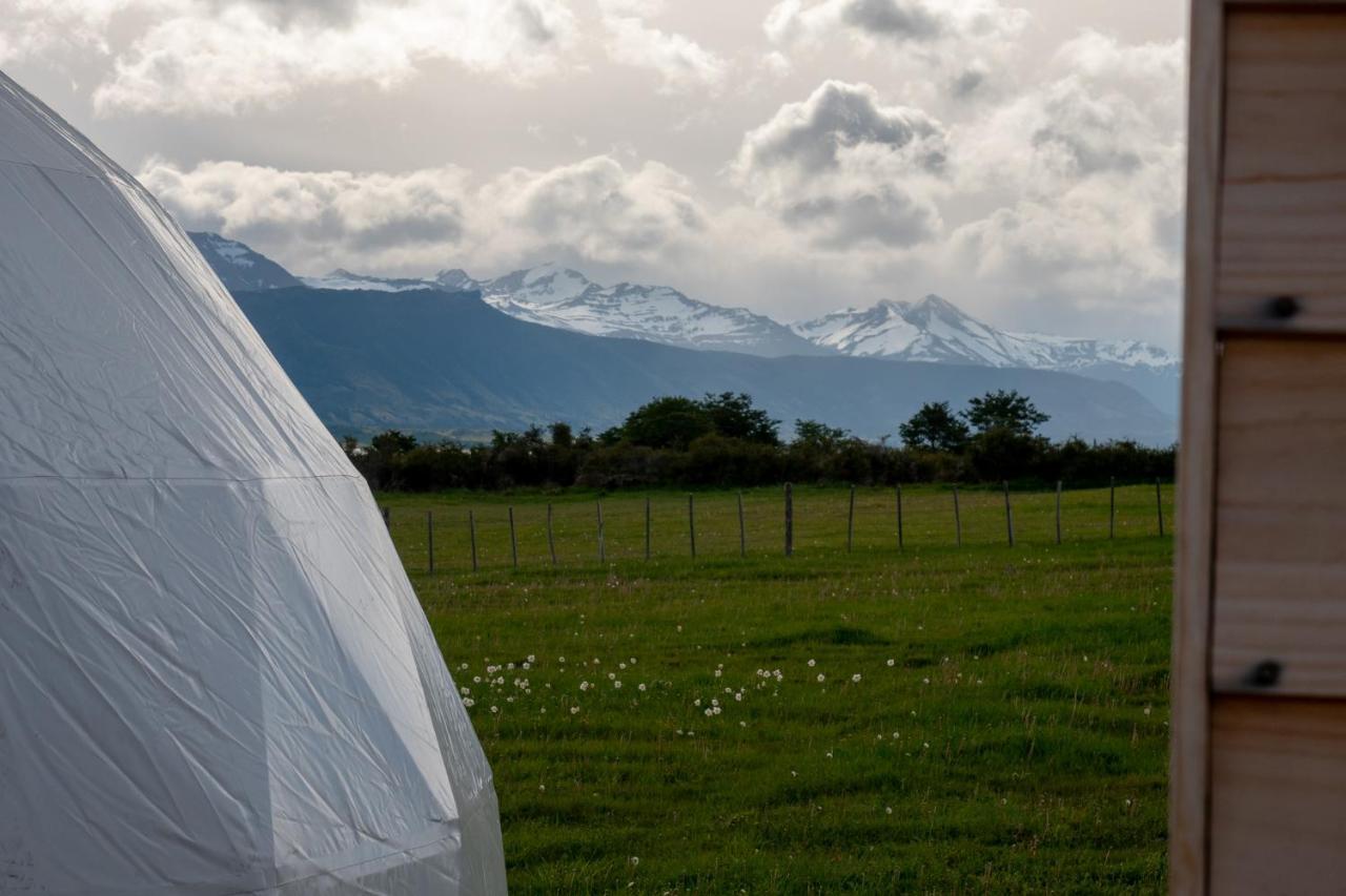 Garden Domes Villa Puerto Natales Exteriör bild